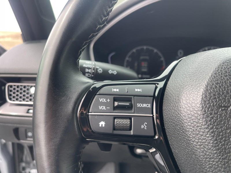 Honda Civic Hatchback Vehicle Image 17