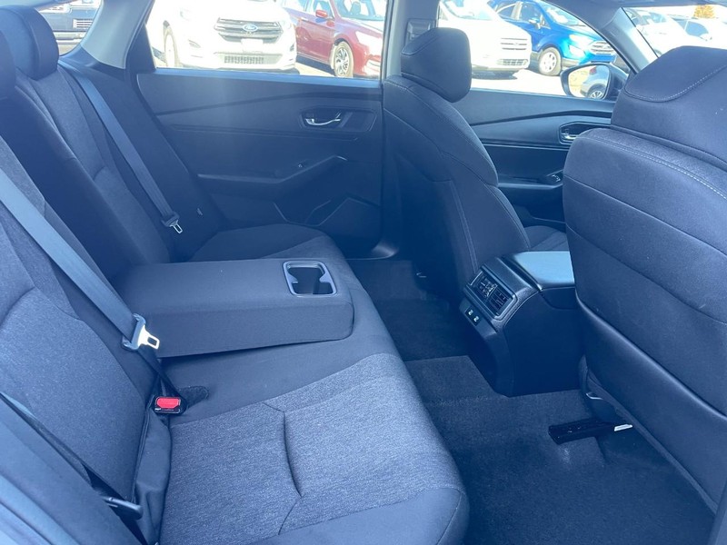 Honda Accord Sedan Vehicle Image 09