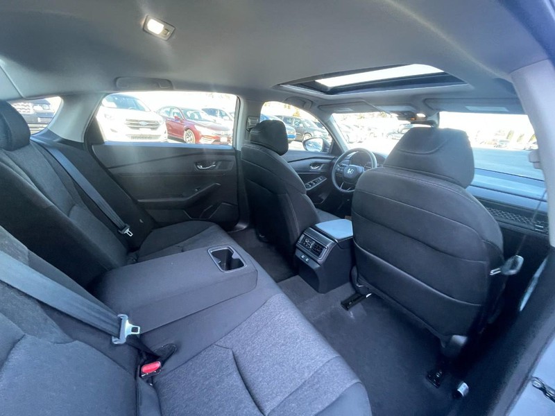 Honda Accord Sedan Vehicle Image 10