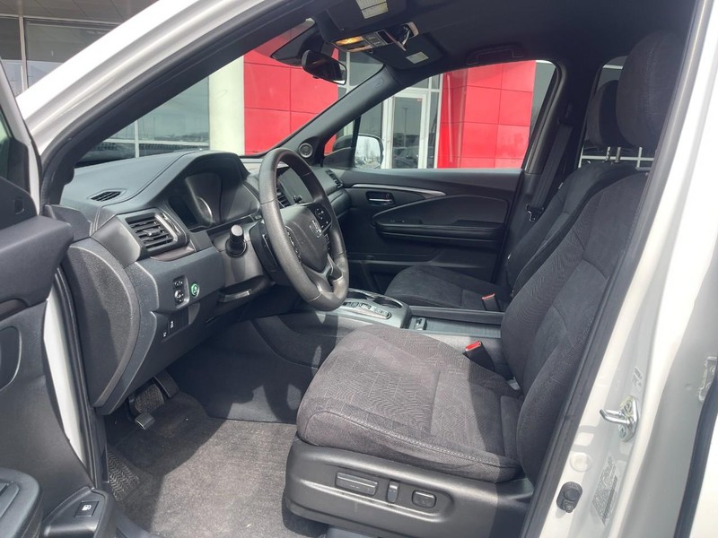 Honda Pilot Vehicle Image 19