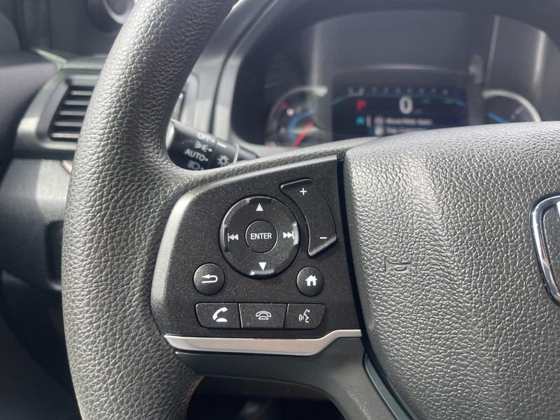 Honda Pilot Vehicle Image 24