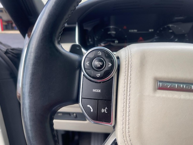 Land Rover Range Rover Vehicle Image 15