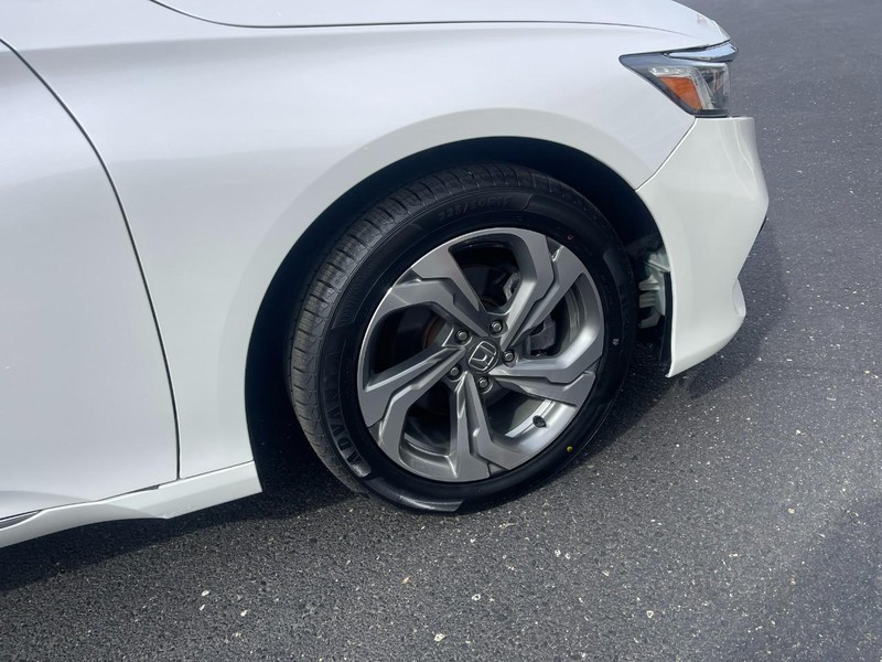 Honda Accord Sedan Vehicle Image 05