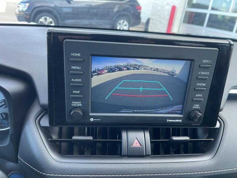 Toyota RAV4 Vehicle Image 28