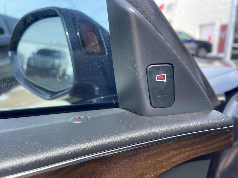 Audi A7 Vehicle Full-screen Gallery Image 19