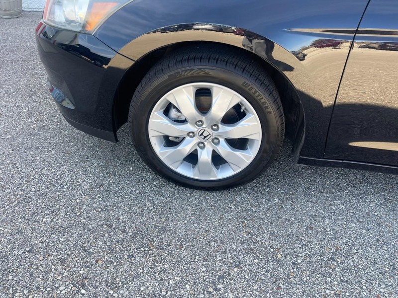 Honda Accord Sedan Vehicle Image 06