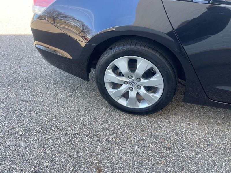Honda Accord Sedan Vehicle Image 08