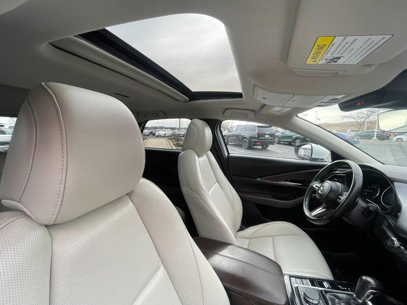 Mazda CX-30 Vehicle Image 10