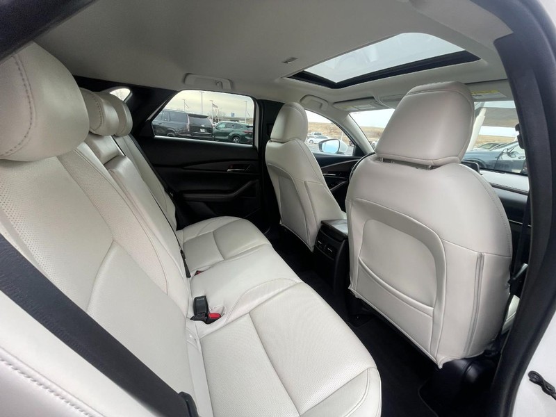 Mazda CX-30 Vehicle Image 15