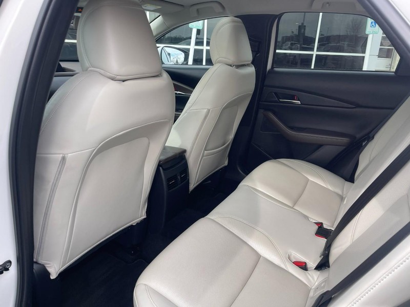 Mazda CX-30 Vehicle Image 19