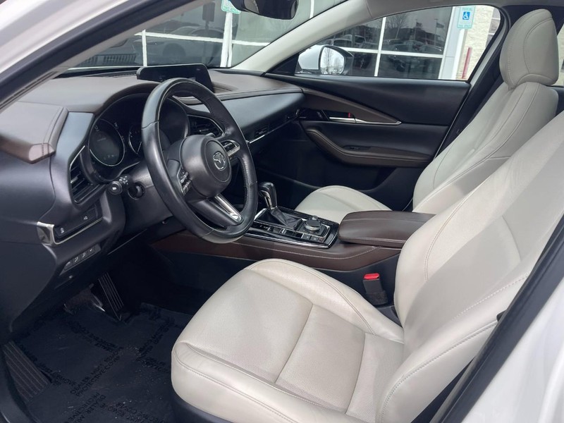 Mazda CX-30 Vehicle Image 21