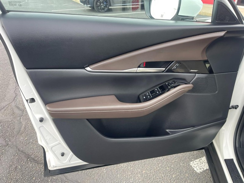 Mazda CX-30 Vehicle Image 23