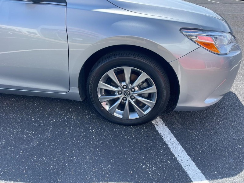 Toyota Camry Vehicle Image 07