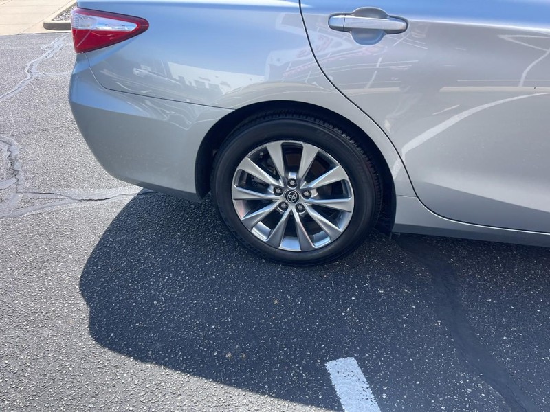 Toyota Camry Vehicle Image 08