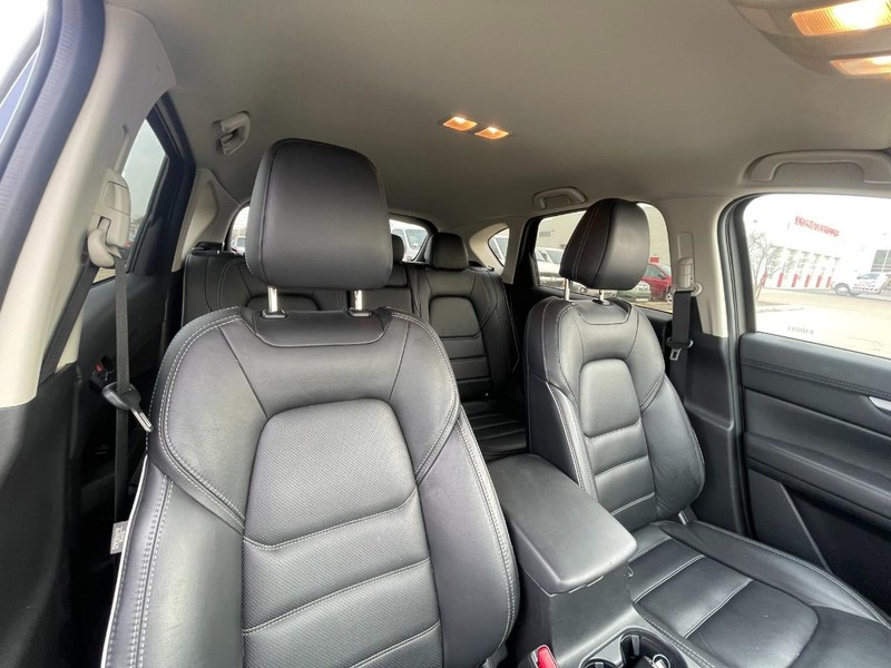 Mazda CX-5 Vehicle Image 04