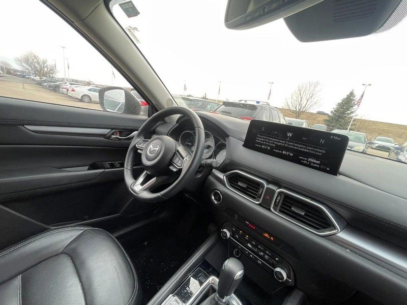 Mazda CX-5 Vehicle Image 05