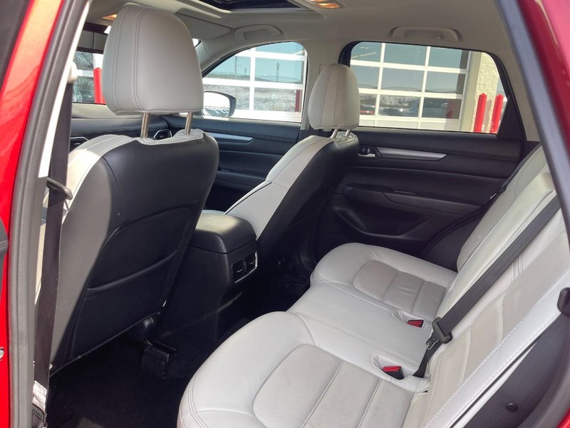 Mazda CX-5 Vehicle Image 18
