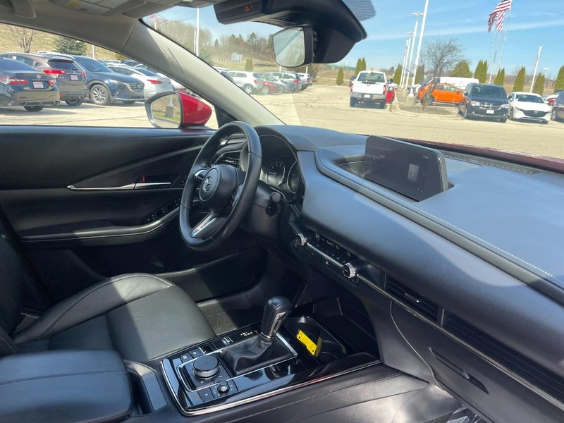 Mazda CX-30 Vehicle Image 09