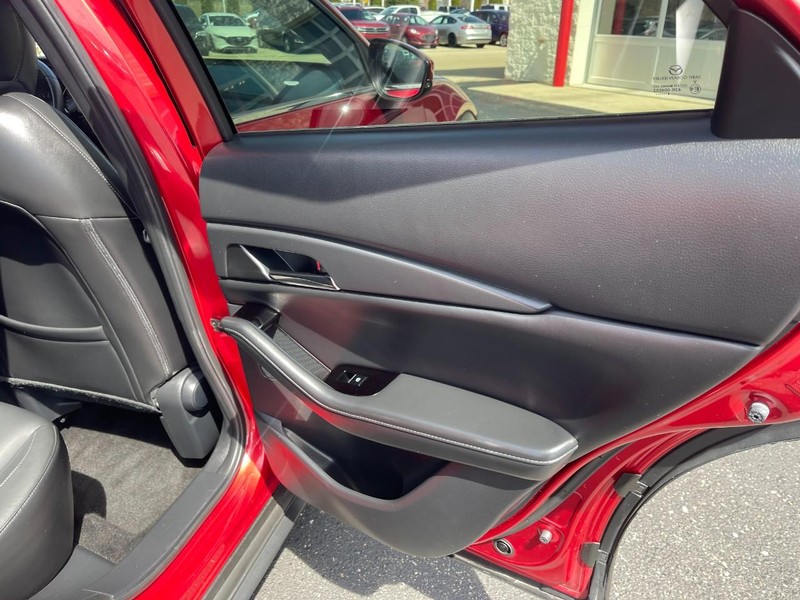Mazda CX-30 Vehicle Image 15