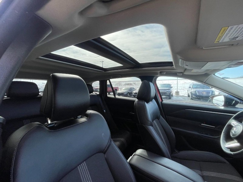 Mazda CX-50 Vehicle Image 07