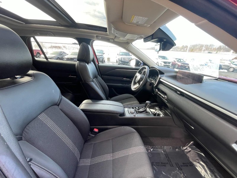 Mazda CX-50 Vehicle Image 08