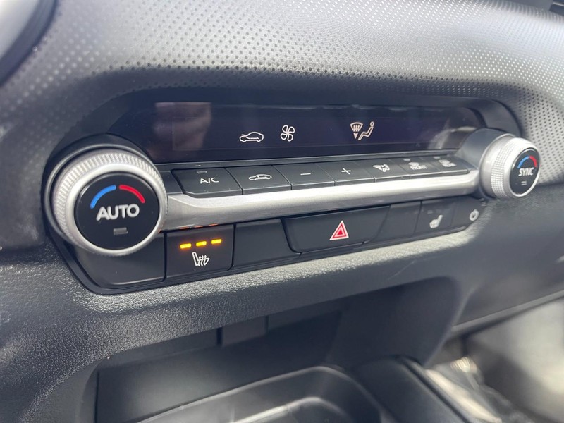 Mazda CX-50 Vehicle Image 28