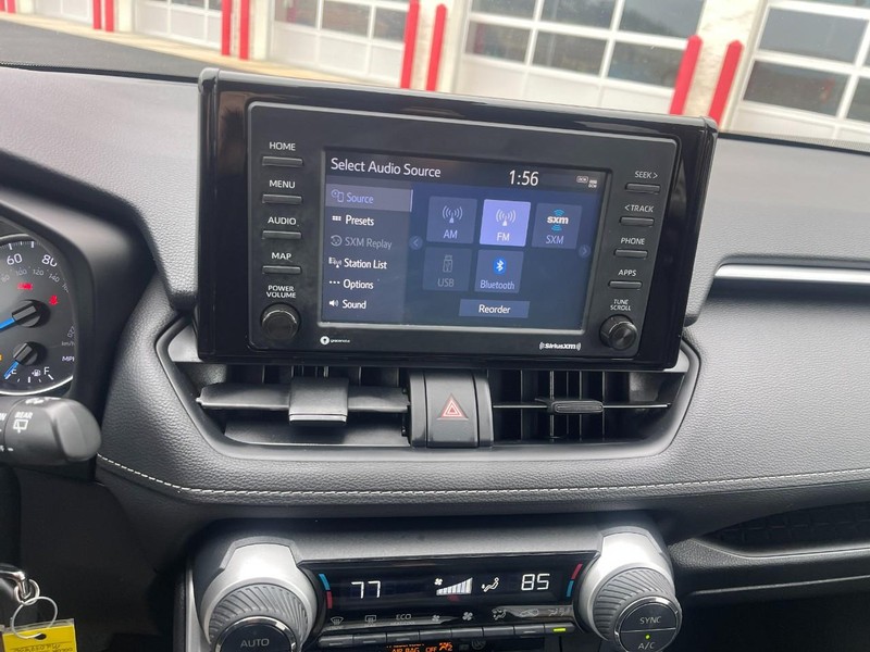 Toyota RAV4 Vehicle Image 26