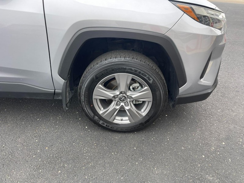 Toyota RAV4 Vehicle Image 07