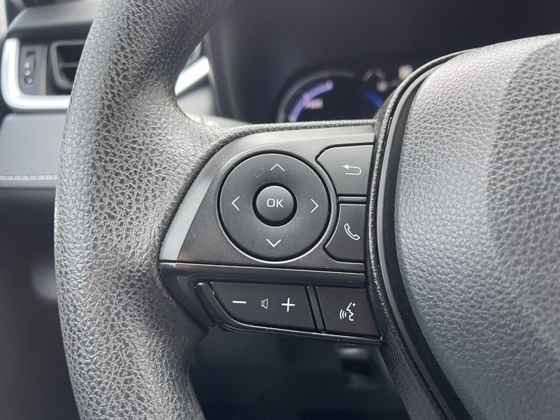 Toyota RAV4 Vehicle Image 22