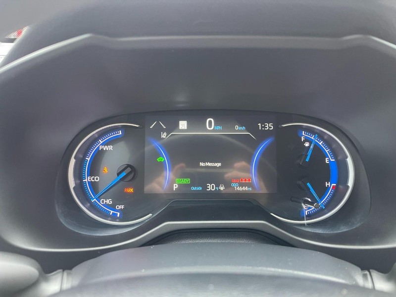 Toyota RAV4 Vehicle Image 26