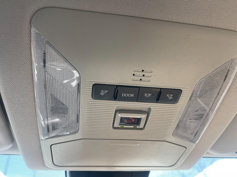 Toyota RAV4 Vehicle Image 20