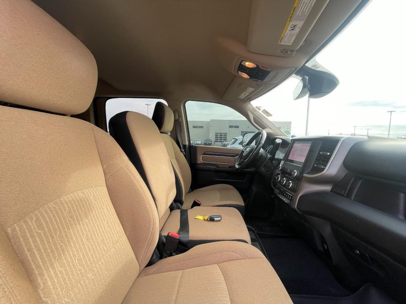 Ram 2500 Vehicle Image 03