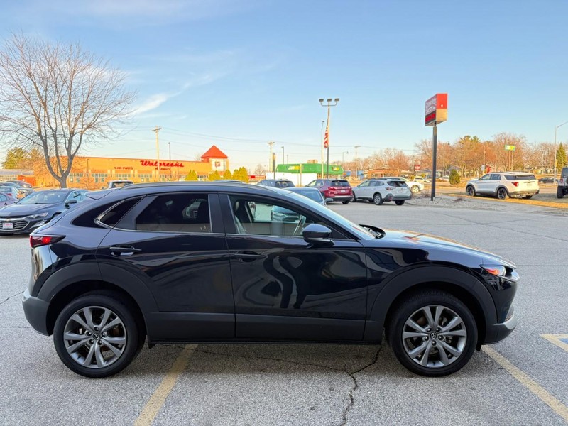 Mazda CX-30 Vehicle Image 08