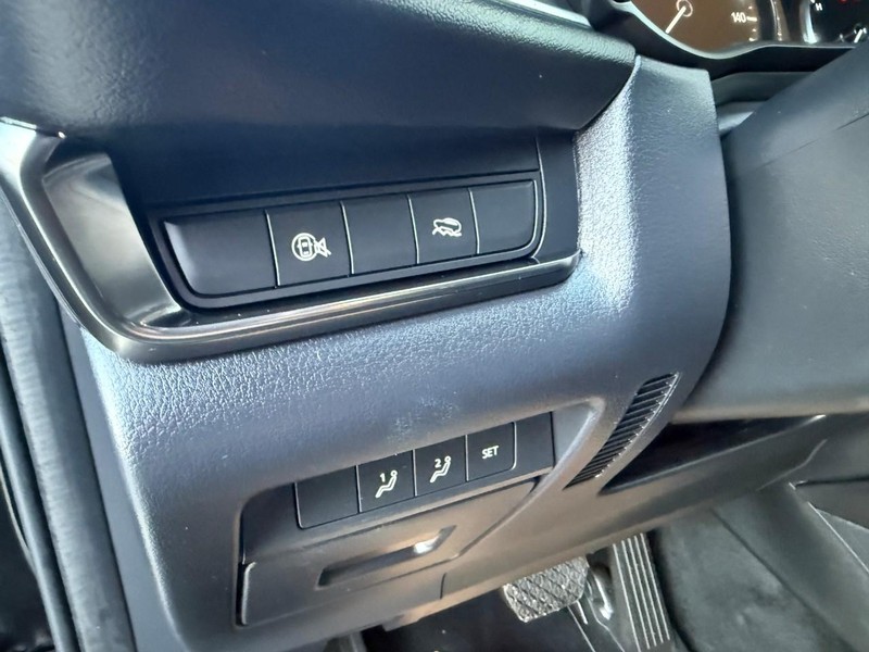 Mazda CX-30 Vehicle Image 28