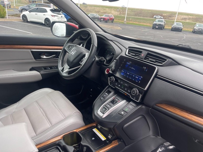 Honda CR-V Hybrid Vehicle Image 09