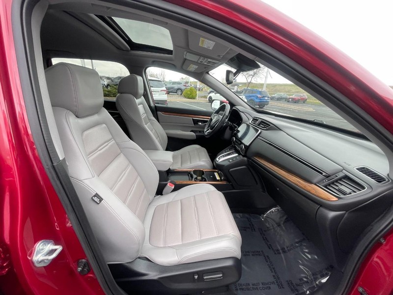 Honda CR-V Hybrid Vehicle Image 11