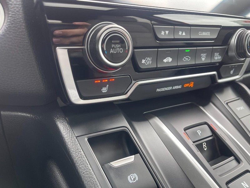 Honda CR-V Hybrid Vehicle Image 34