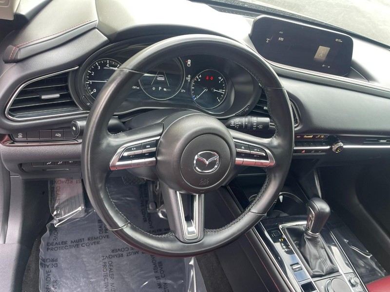 Mazda CX-30 Vehicle Image 18