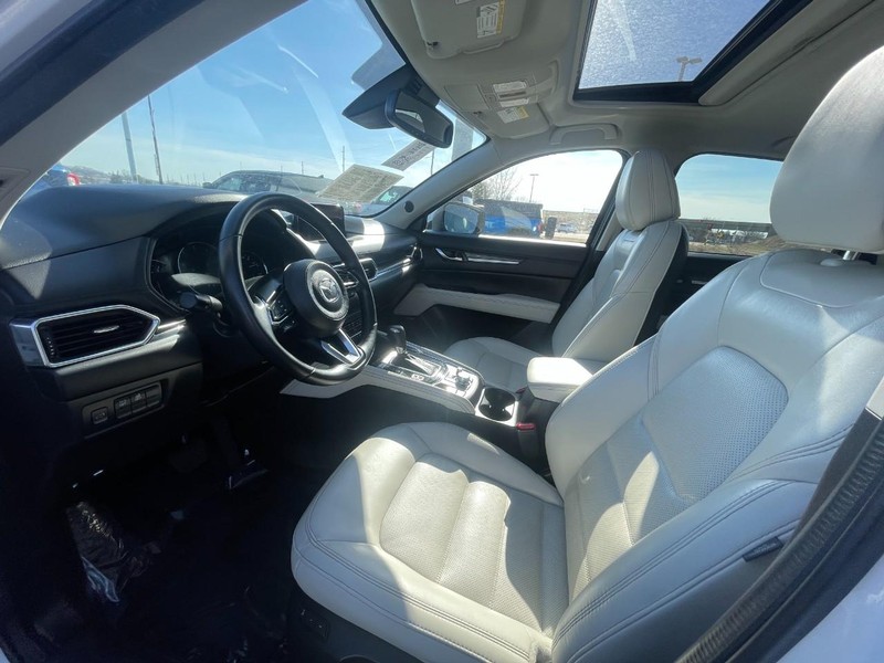 Mazda CX-5 Vehicle Image 20