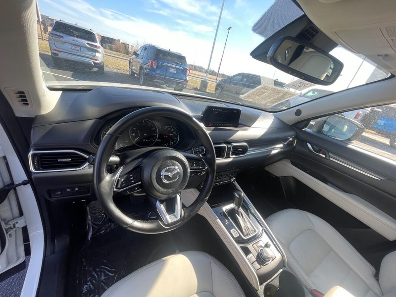 Mazda CX-5 Vehicle Image 21