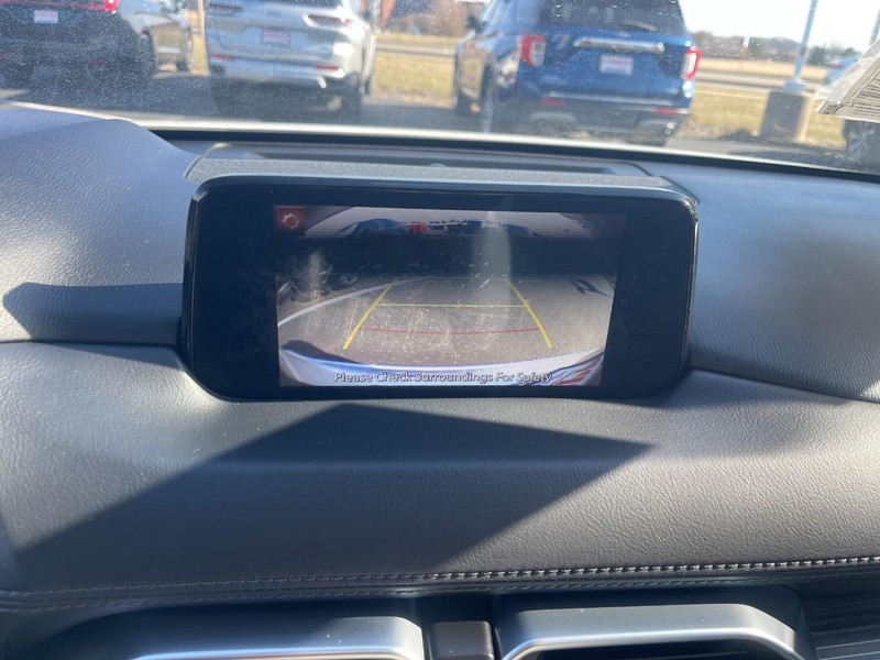 Mazda CX-5 Vehicle Image 28