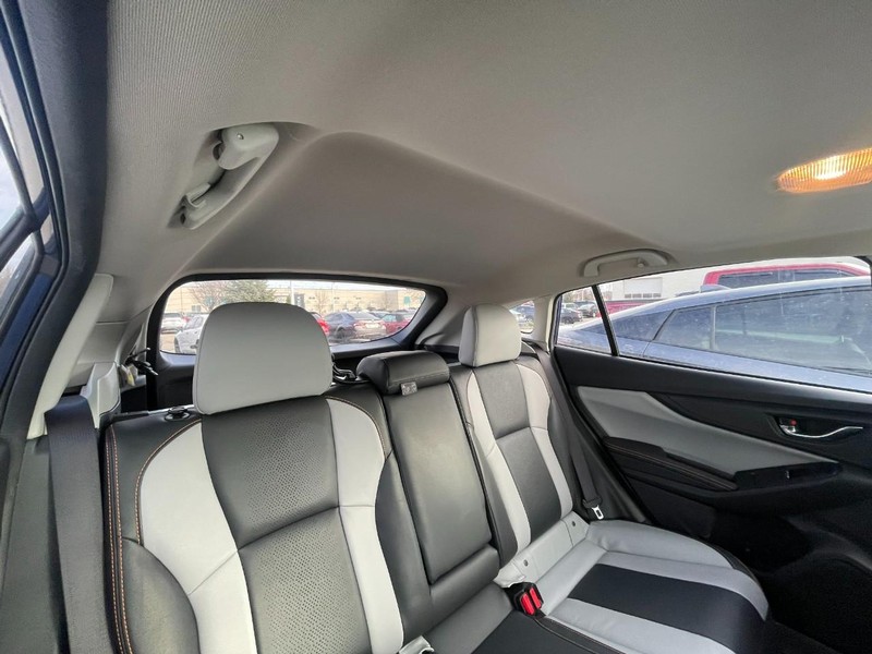 Subaru Crosstrek Vehicle Image 05