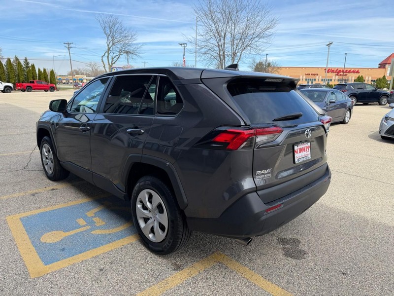 Toyota RAV4 Vehicle Image 07