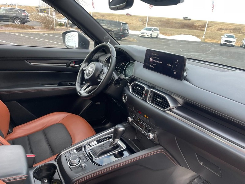 Mazda CX-5 Vehicle Image 09