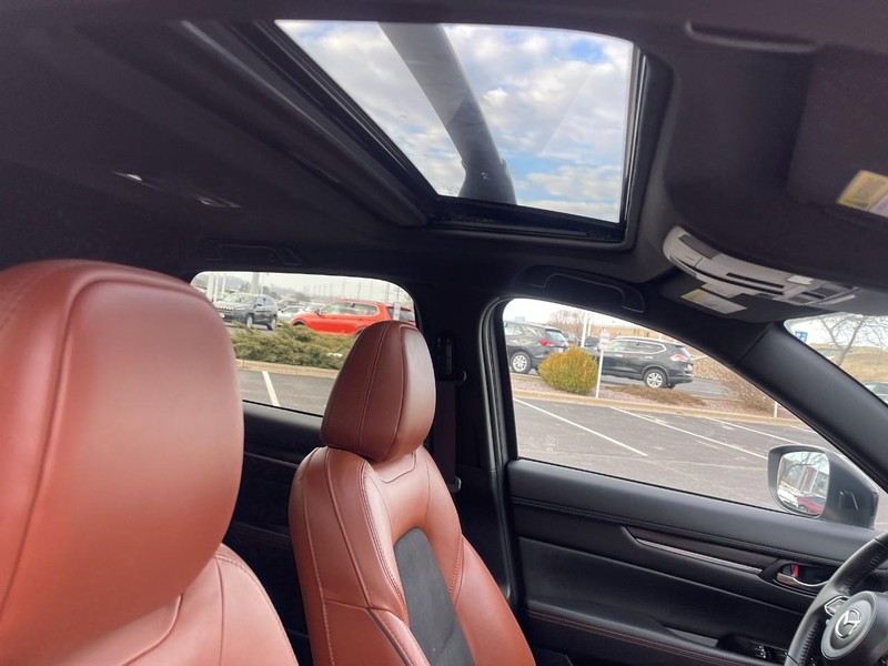 Mazda CX-5 Vehicle Image 10