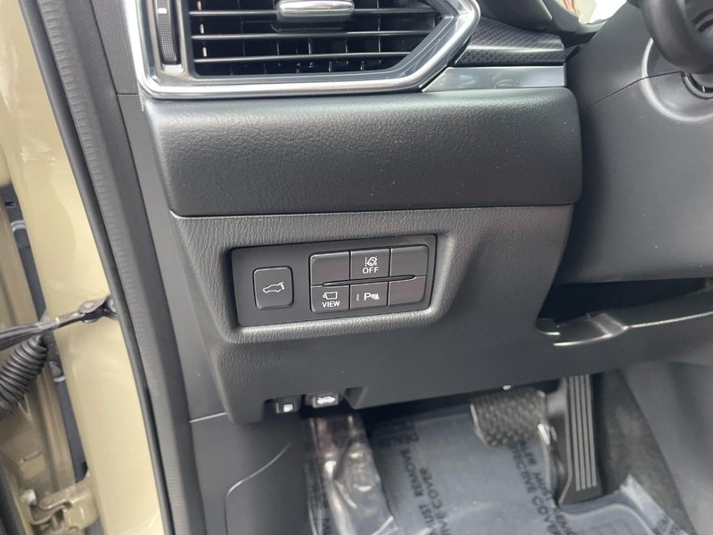 Mazda CX-5 Vehicle Image 24