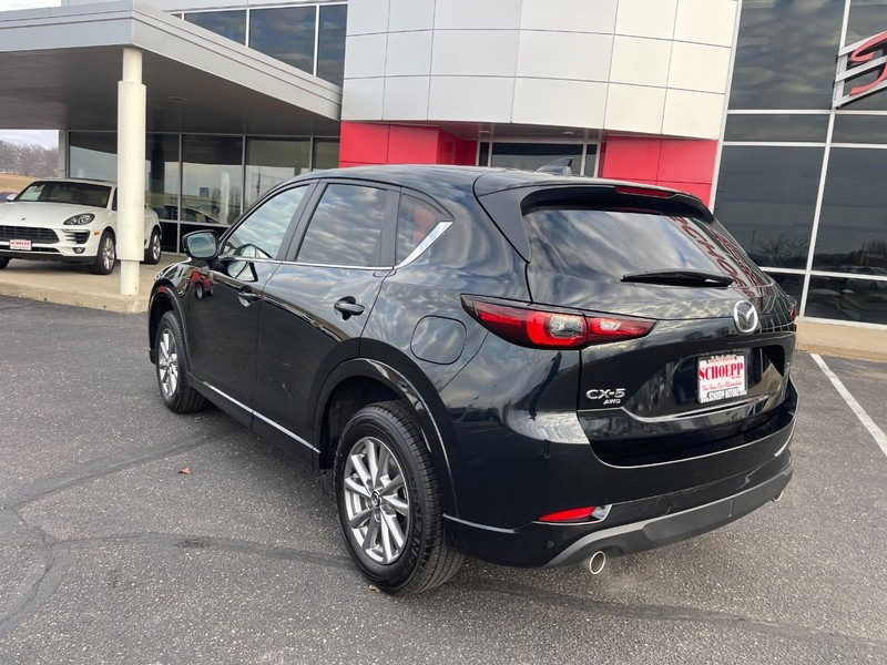 Mazda CX-5 Vehicle Image 04