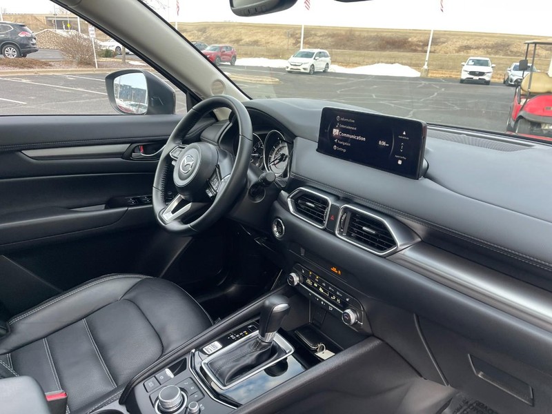 Mazda CX-5 Vehicle Image 09