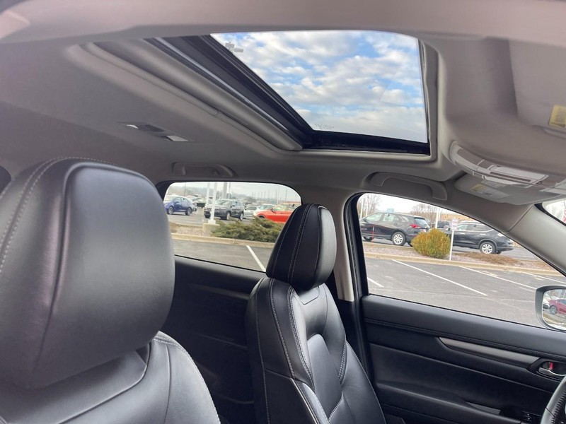 Mazda CX-5 Vehicle Image 10