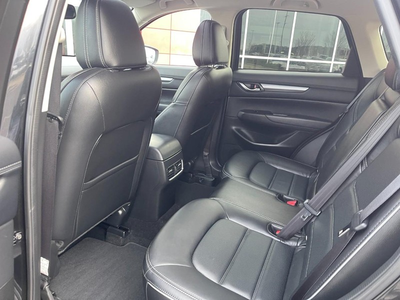 Mazda CX-5 Vehicle Image 18